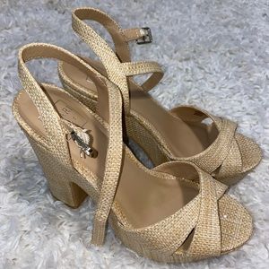 Kaari Blue Heels